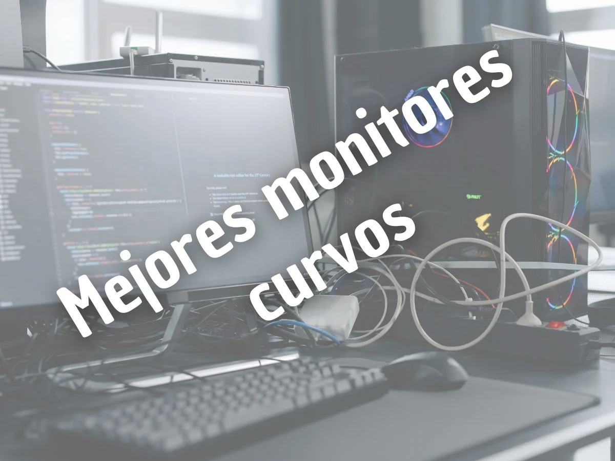 Monitor curvo mostrando imagen inmersiva